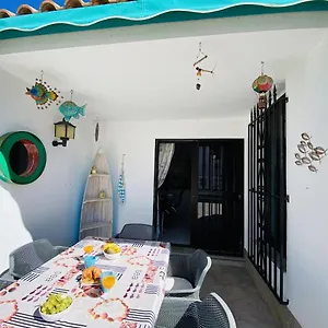 https://beach-bungalow-holiday-home.in-canary-islands.com