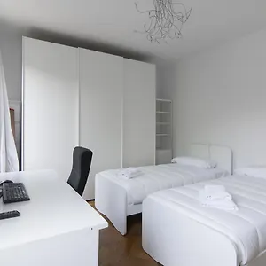 https://bella-vita-charming-house.hotelinveneto.com